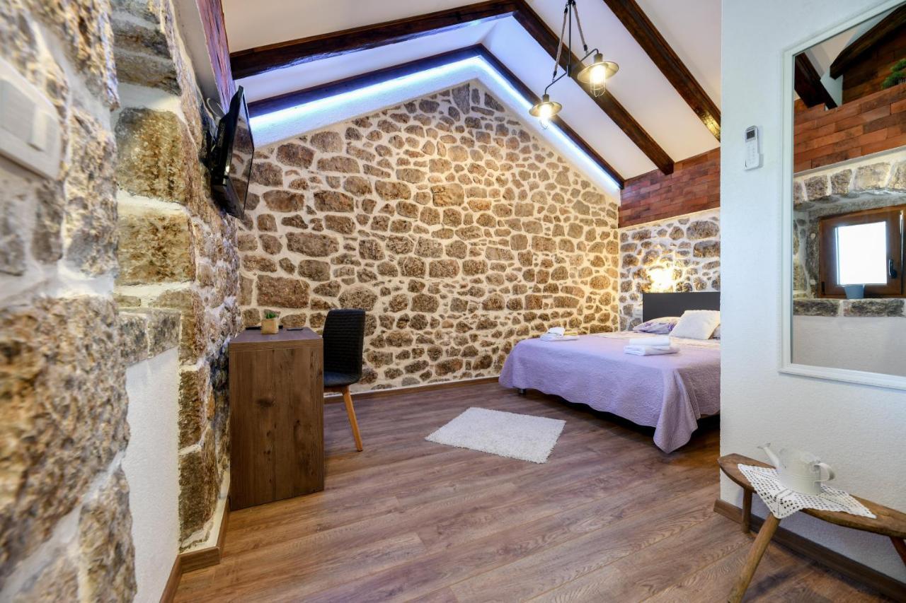 Holiday Home Skevini Dvori Starigrad Paklenica Exterior foto